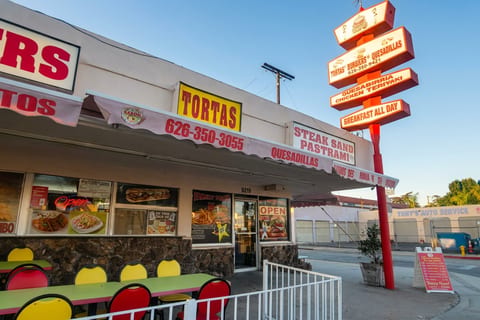 Valley Super Burgers in La Puente, CA