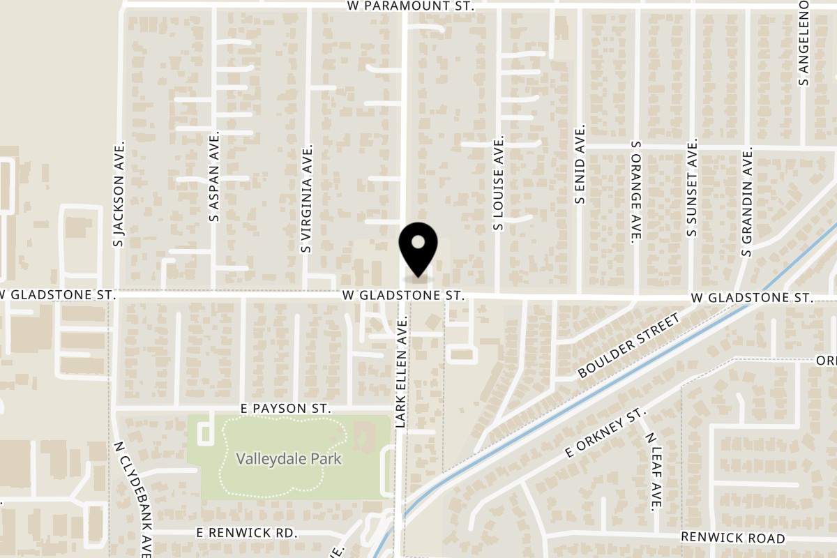Map showing the location of Valley Super Burgers Azusa on 753 W Gladstone St in Azusa